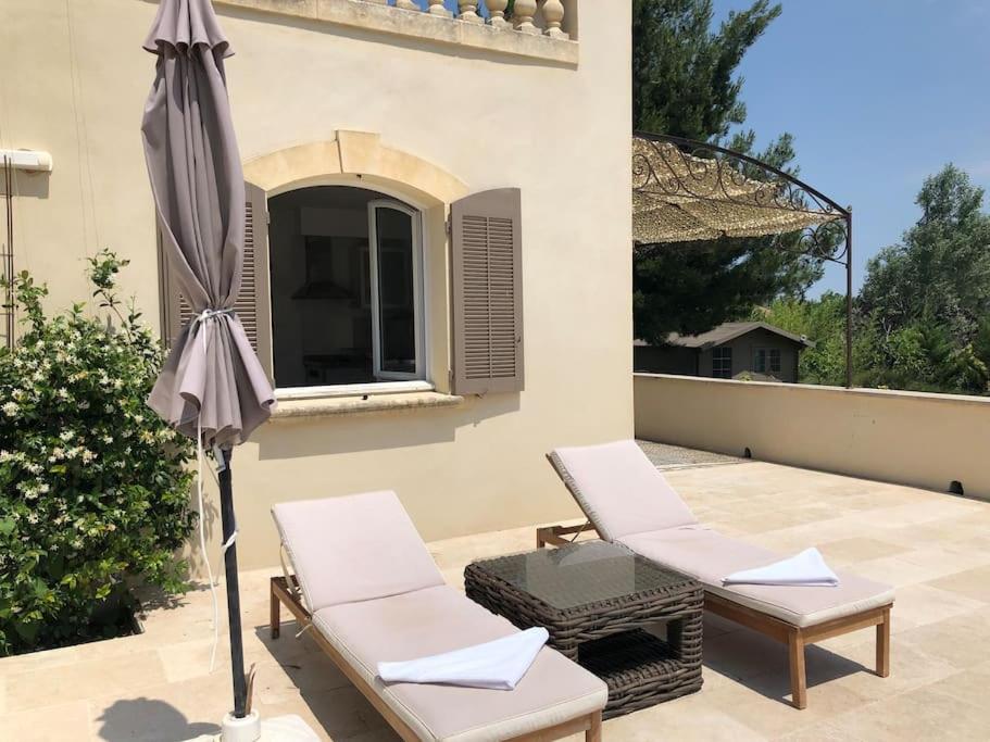 Appartement Dans Bastide A Saint Remy De Provence Luaran gambar