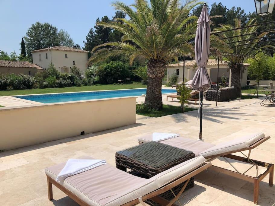 Appartement Dans Bastide A Saint Remy De Provence Luaran gambar
